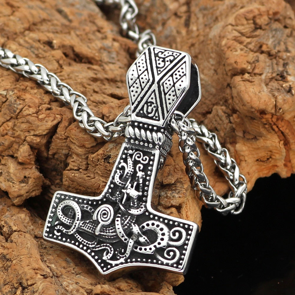 Collar Vikingo Martillo Mjolnir del Dios Thor