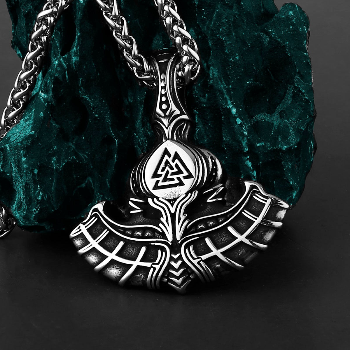 Collar Runa Valknut de Guerrero Vikingo