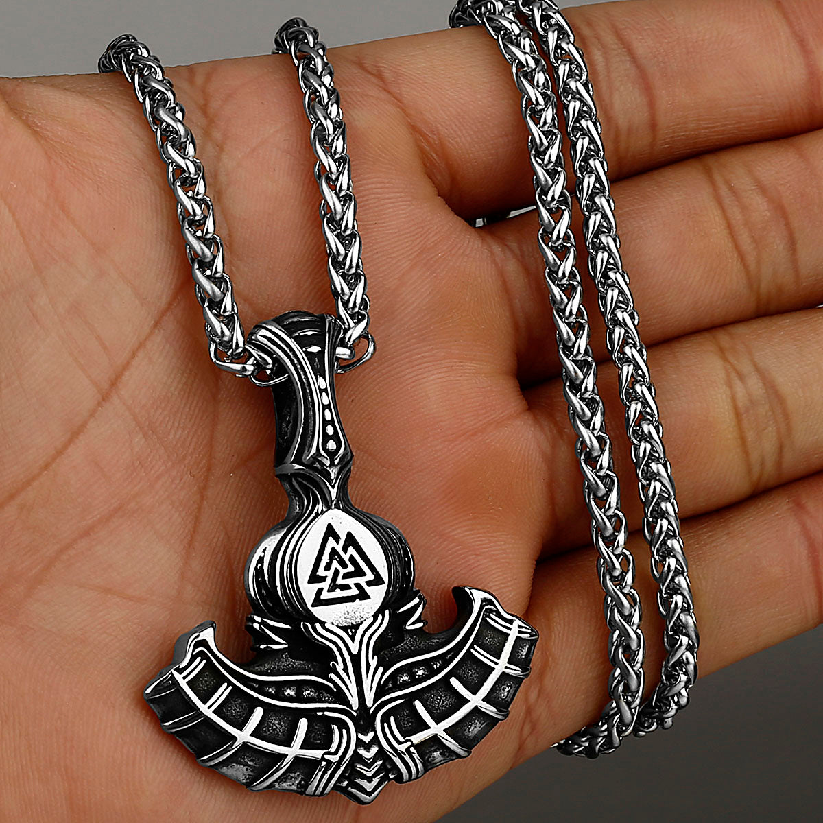 Collar Runa Valknut de Guerrero Vikingo