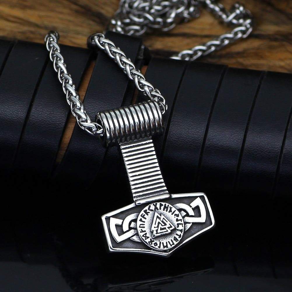 Collar Vikingo de Runas Thor Mjolnir